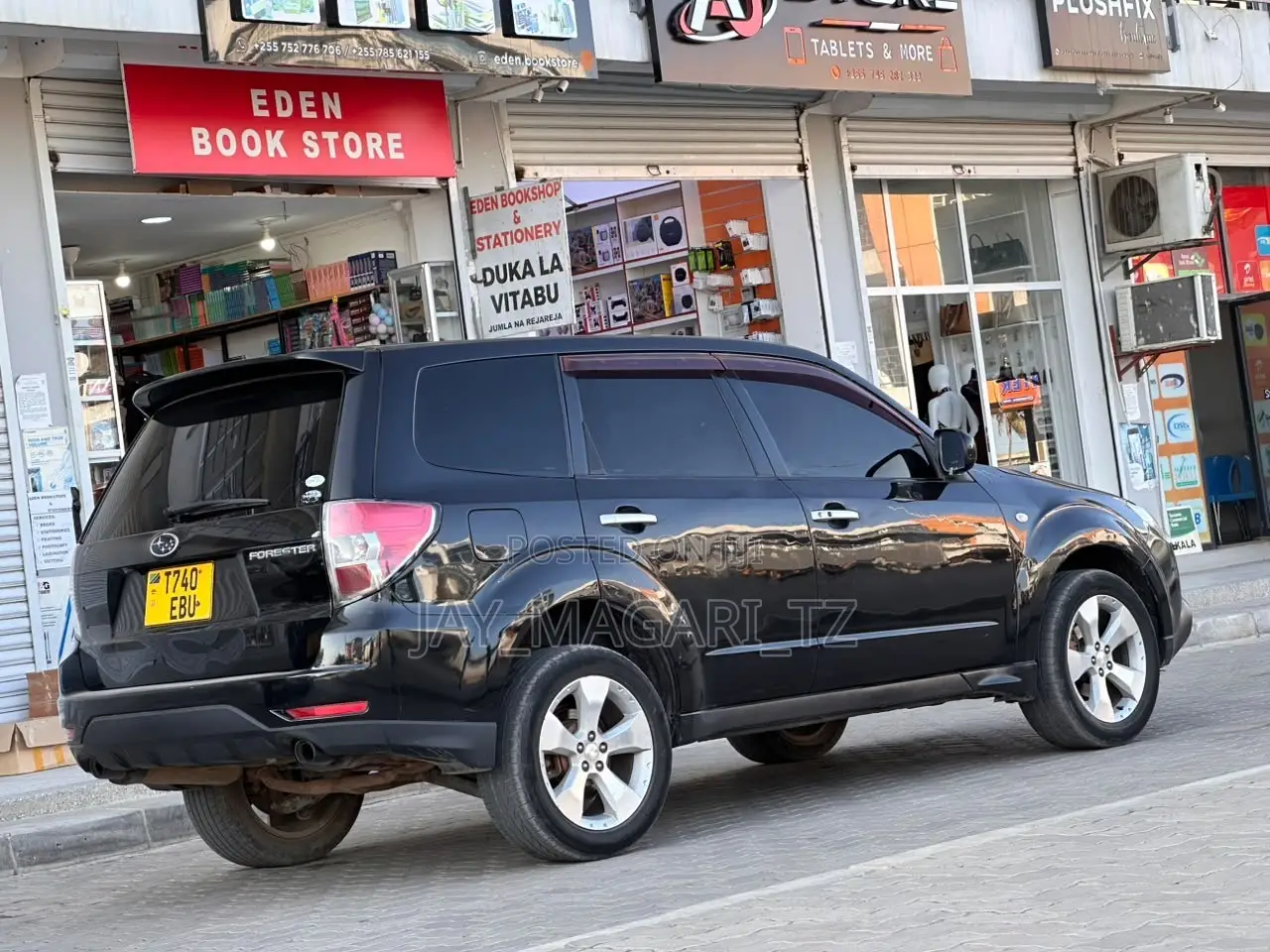 Subaru Forester 2010 Black
