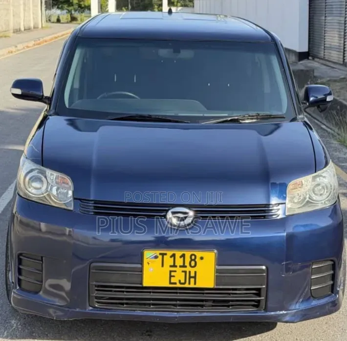 Toyota Rumion 2025 Blue