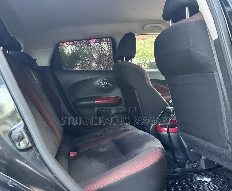 Nissan Juke 2012 Black