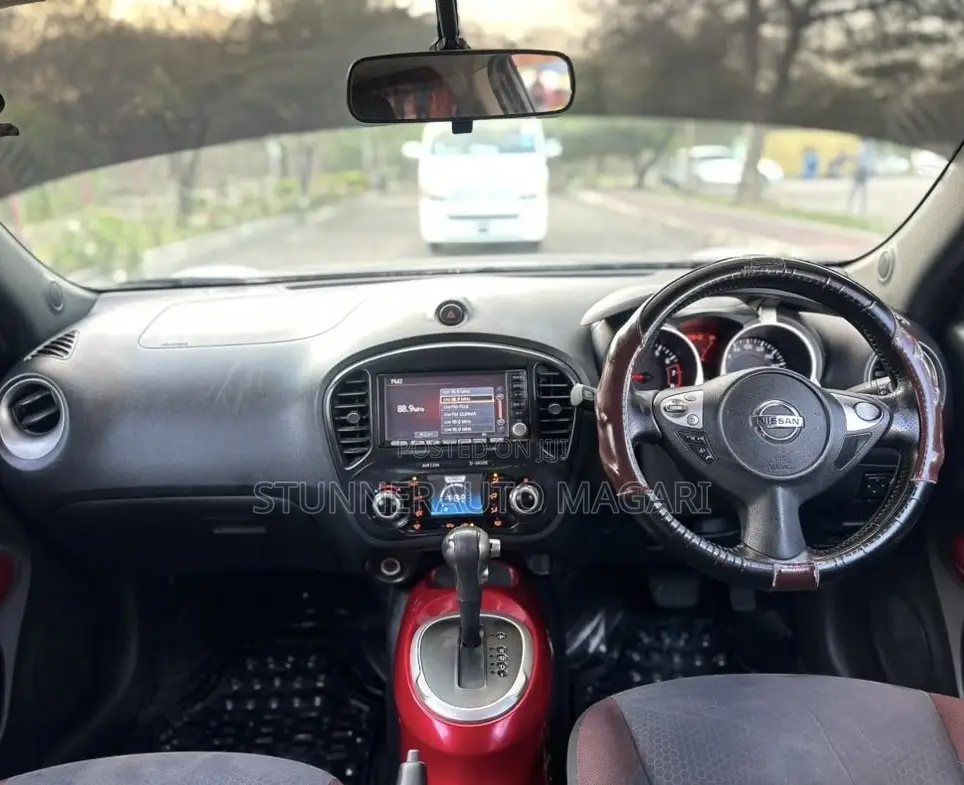 Nissan Juke 2012 Black