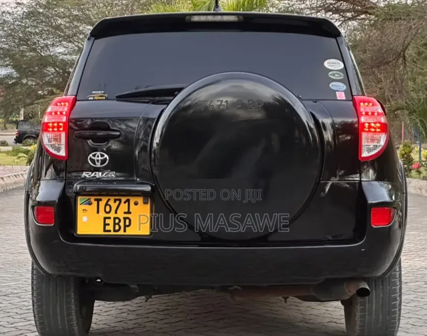 Toyota RAV4 2.5 2010 Black