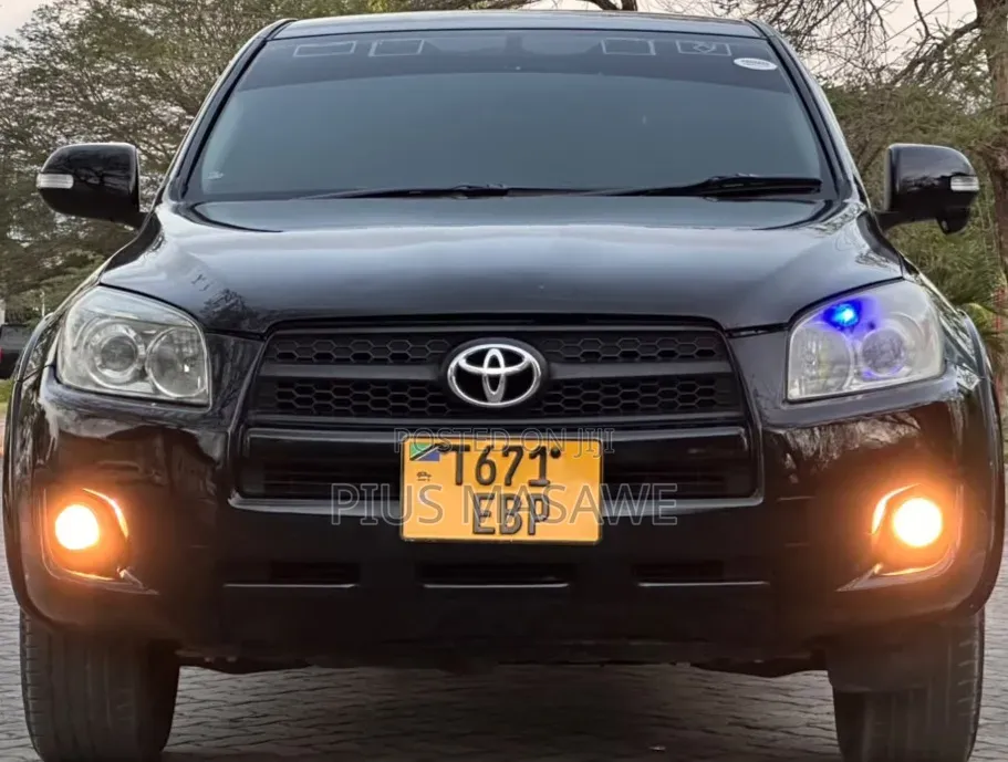 Toyota RAV4 2.5 2010 Black