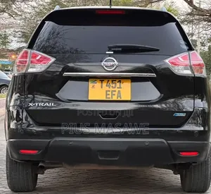 Nissan X-Trail 2.0 Petrol FWD 2014 Black