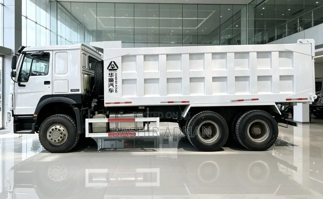 Brand New Howo Dump Truck 6x4 Tani 25 (Tonnes).