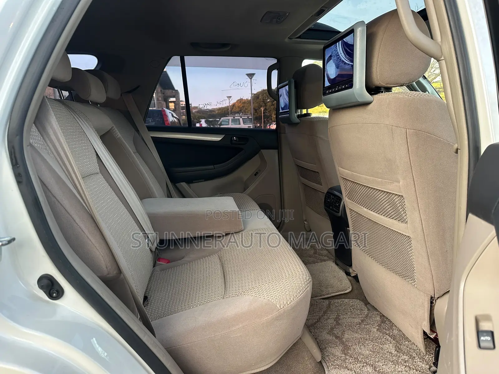 Toyota Hilux Surf 2006 Pearl