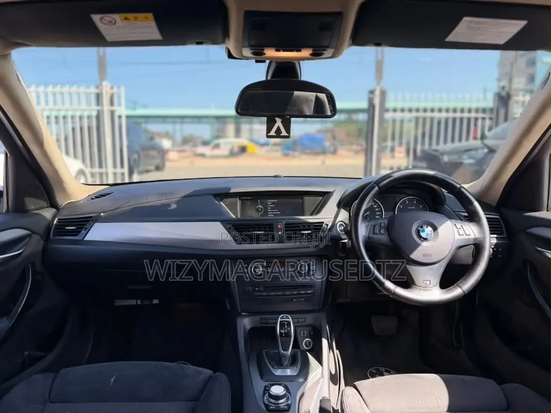 BMW X1 2012 Pearl