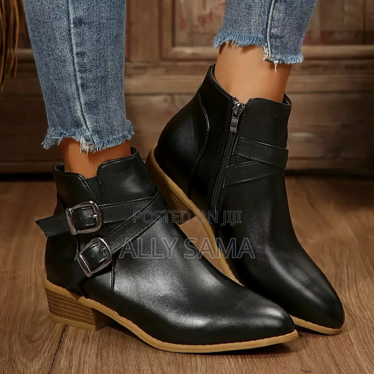 Women's Travolta Shoes