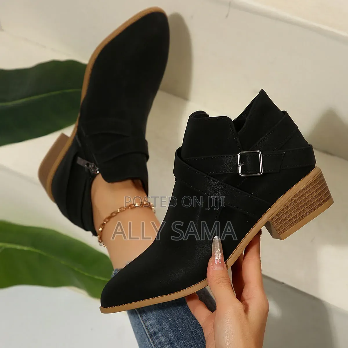 Women's Travolta Shoes