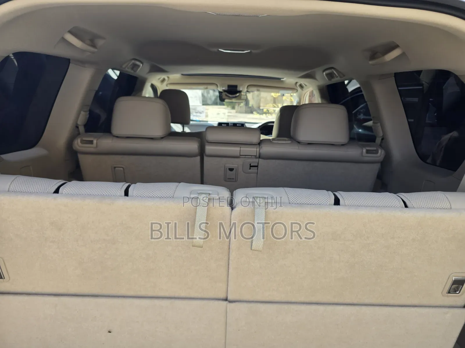 Toyota Land Cruiser Prado 2.7 2023 White