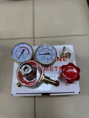 Heavy-Duty Acetylene Gas Regulator / Flow Meter