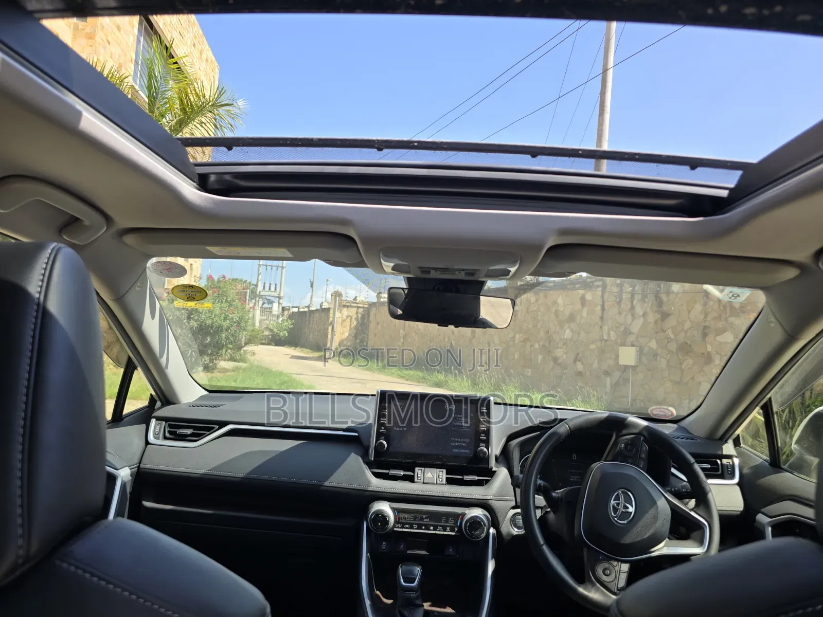 Toyota RAV4 Prime XSE AWD 2023 White