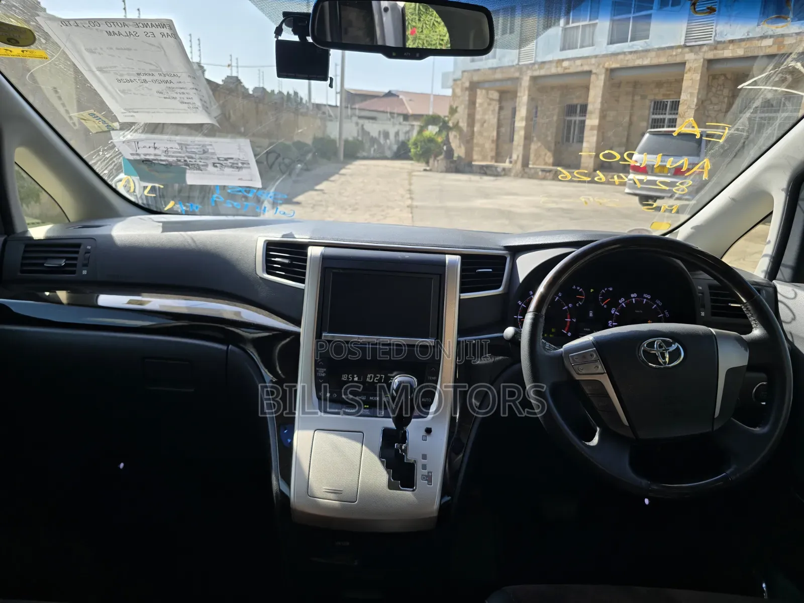 Toyota Harrier 2.0 2020 Black