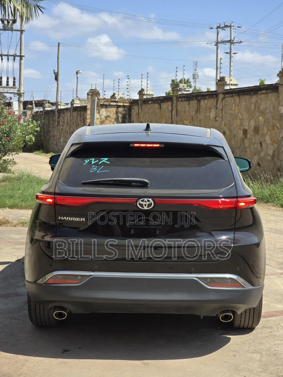 Toyota Harrier 2.0 2020 Black