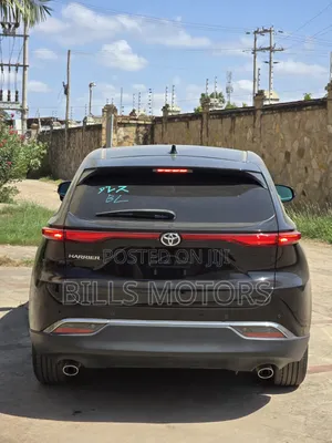 Toyota Harrier 2.0 2020 Black