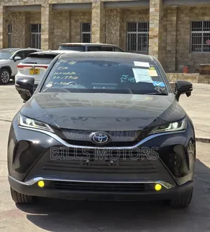 Toyota Harrier 2.0 2020 Black
