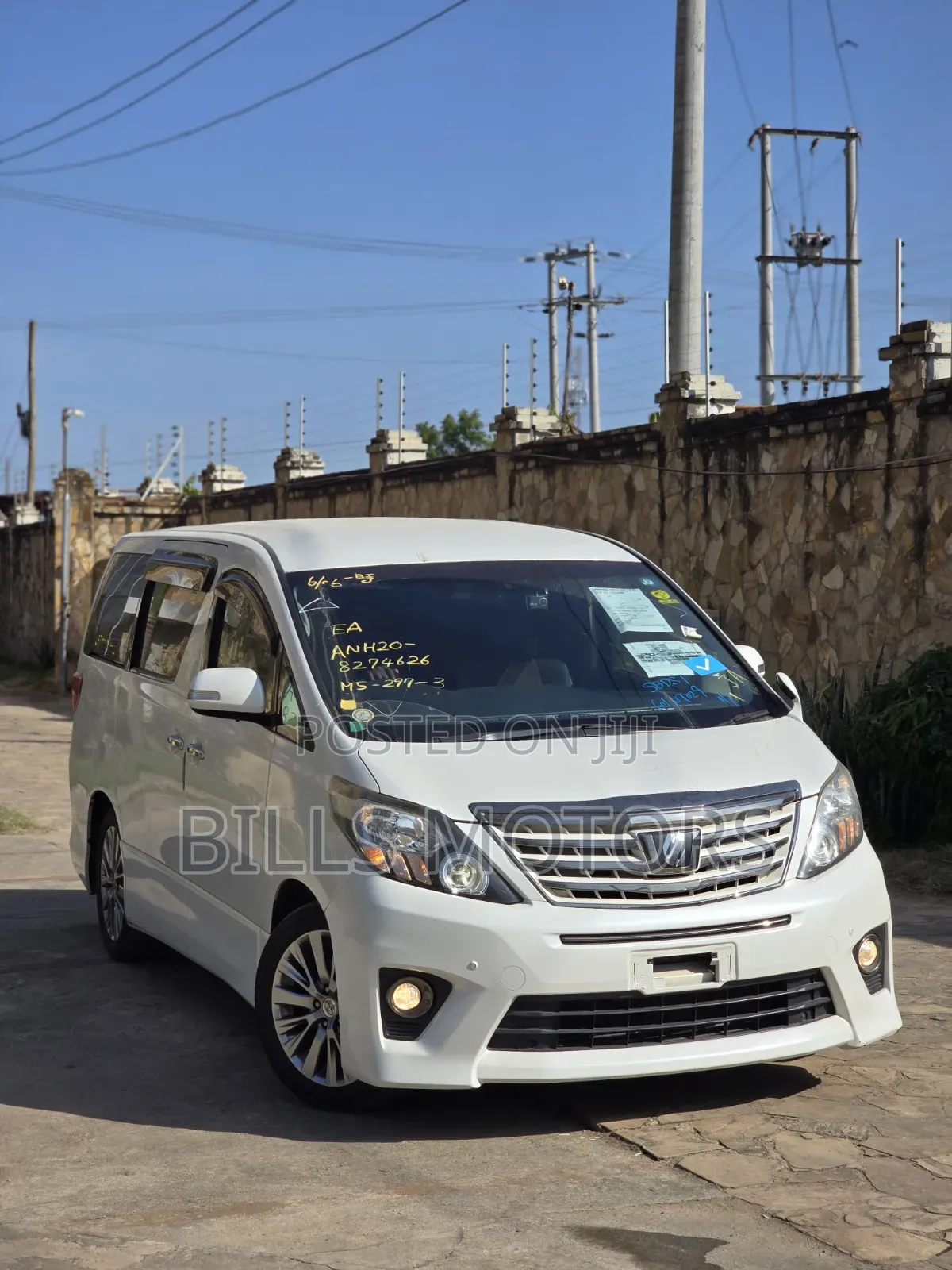 Toyota Alphard 2.4 Petrol AWD 2013 White