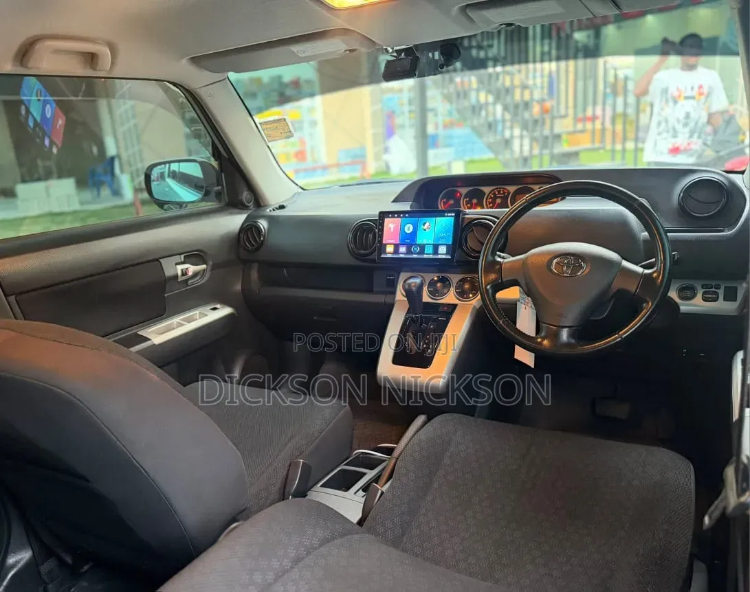 Toyota Rumion 1.5 FWD 2023 Silver