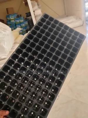 Seed Tray 200