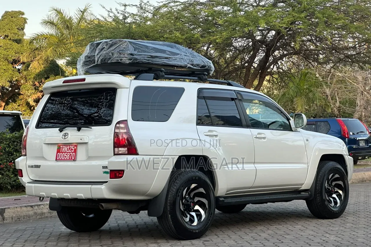 Toyota Hilux Surf 2006 White