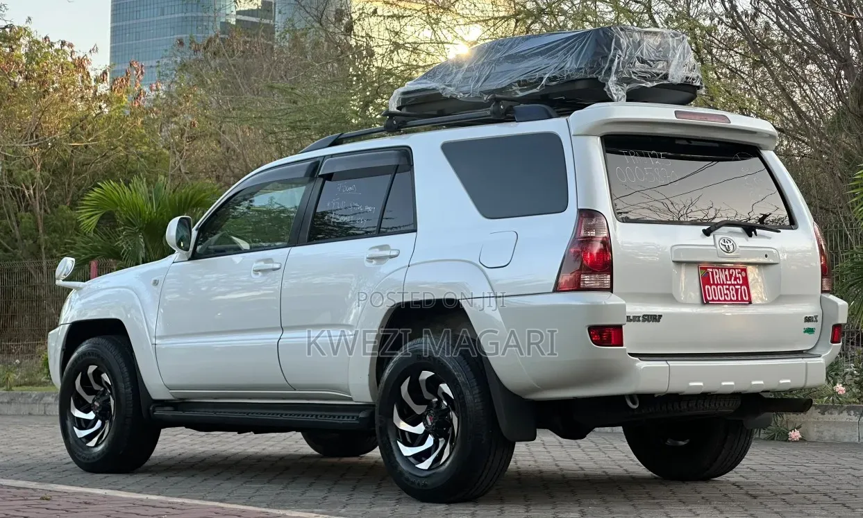 Toyota Hilux Surf 2006 White