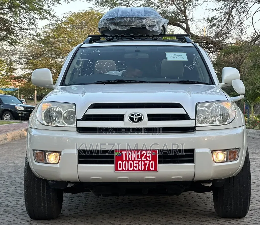 Toyota Hilux Surf 2006 White