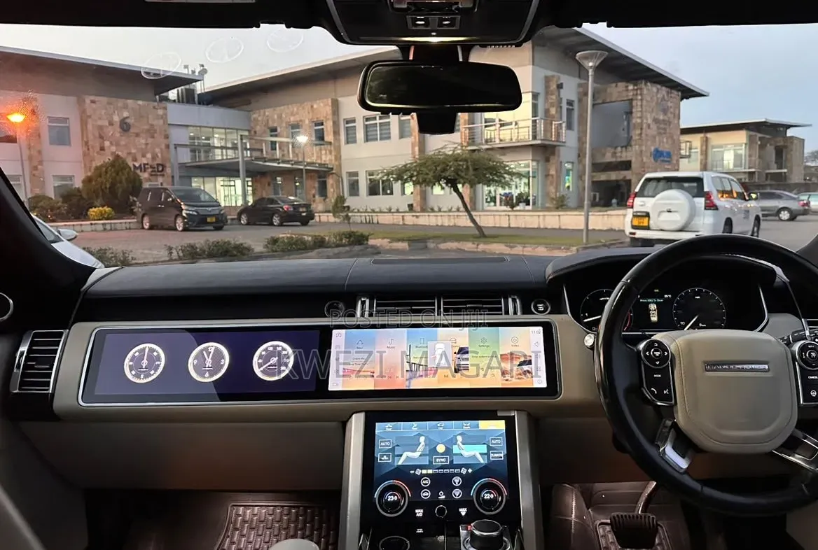 Land Rover Range Rover Vogue 2015 Gray