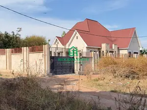 4bdrm House in Buhongwa for sale