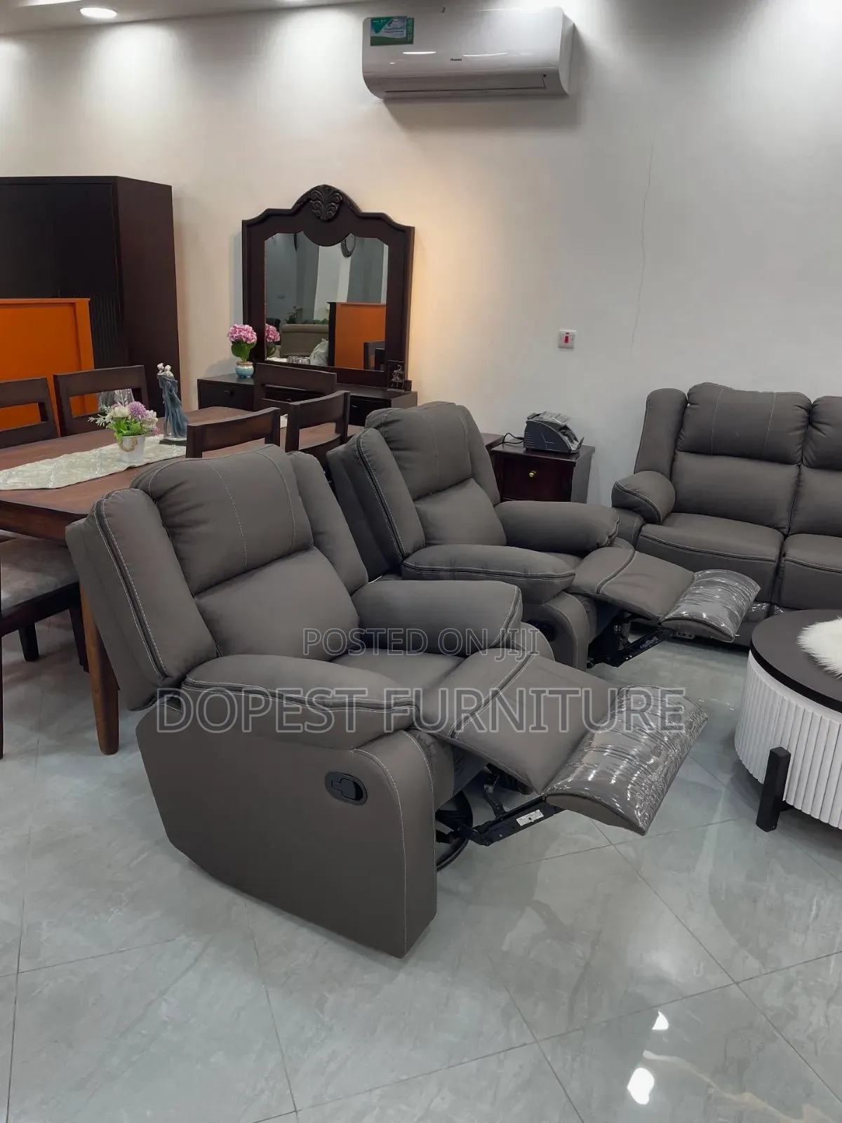 Kijivu Recliner Sofa Set