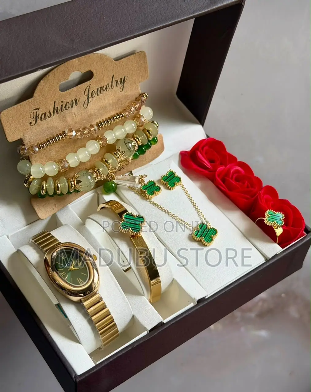 New Ladies Set