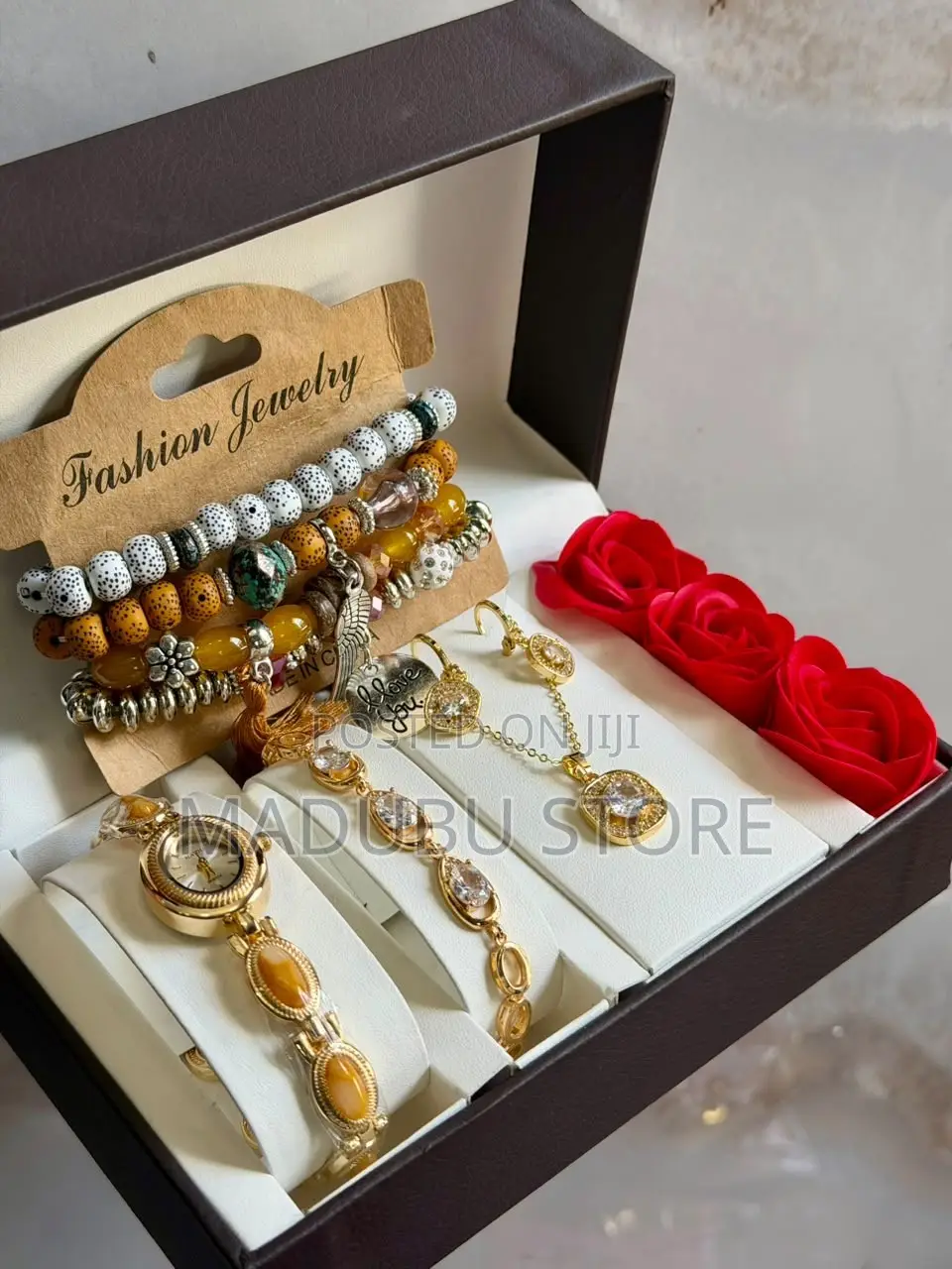 New Ladies Set