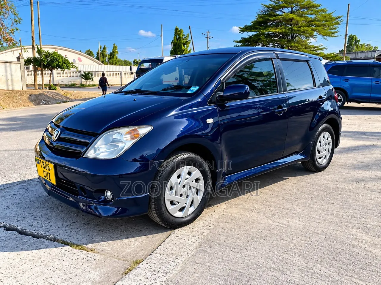 Toyota IST 2001 Blue