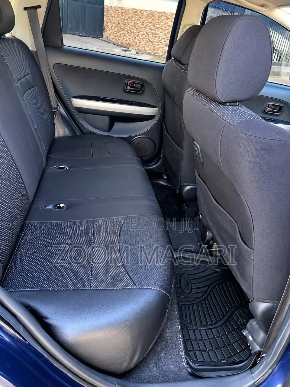 Toyota IST 2001 Blue