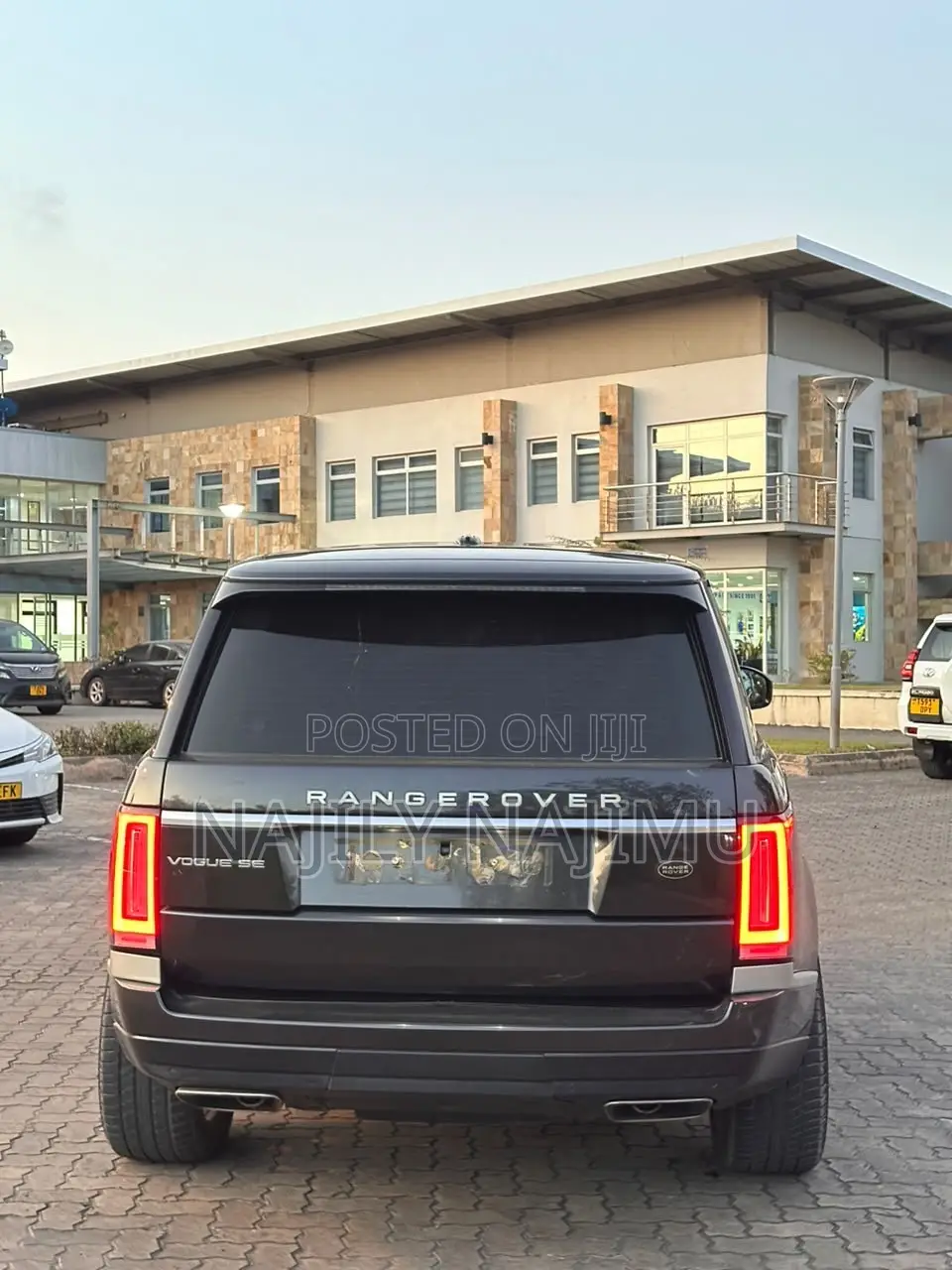 Land Rover Range Rover Vogue 2015 Gray