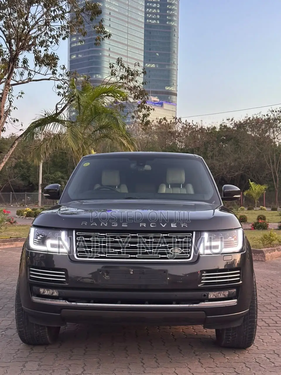 Land Rover Range Rover Vogue 2015 Gray