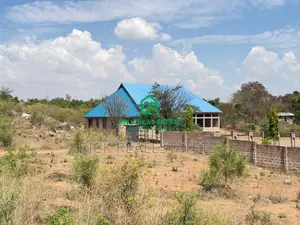Kiwanja Kinauzwa Luchelele