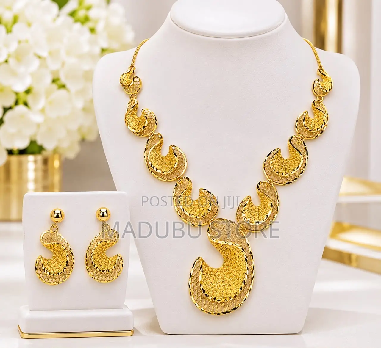 Classy Women Set of Jewerly