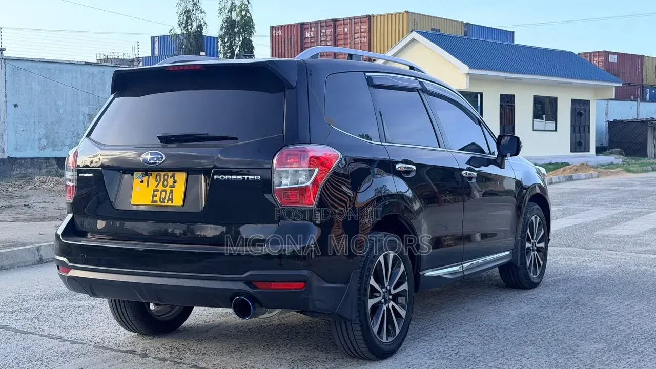 Subaru Forester 2014 Black