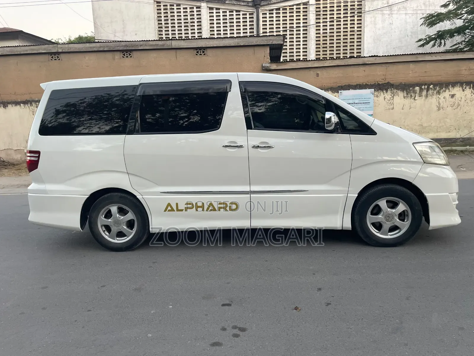 Toyota Vellfire 2008 Pearl