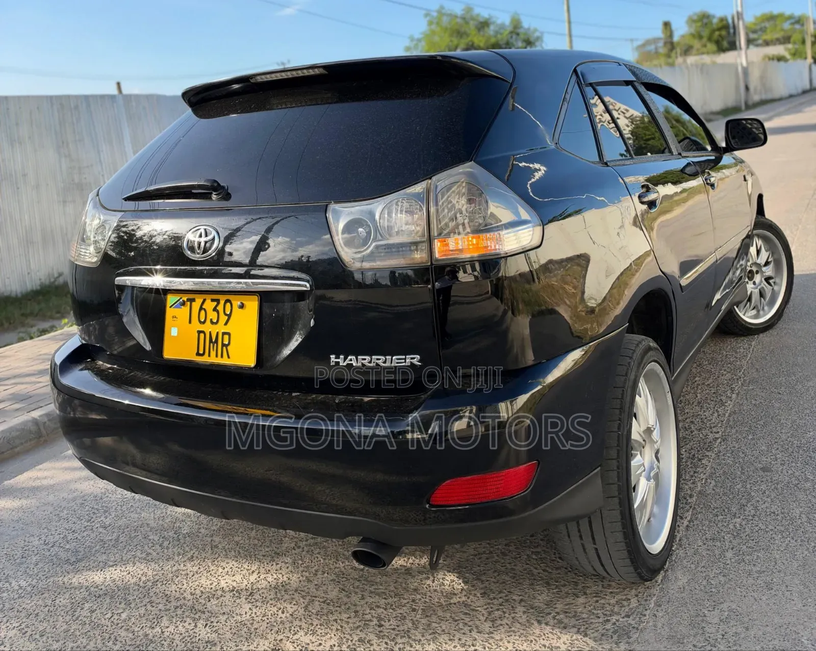 Toyota Harrier 2005 Black