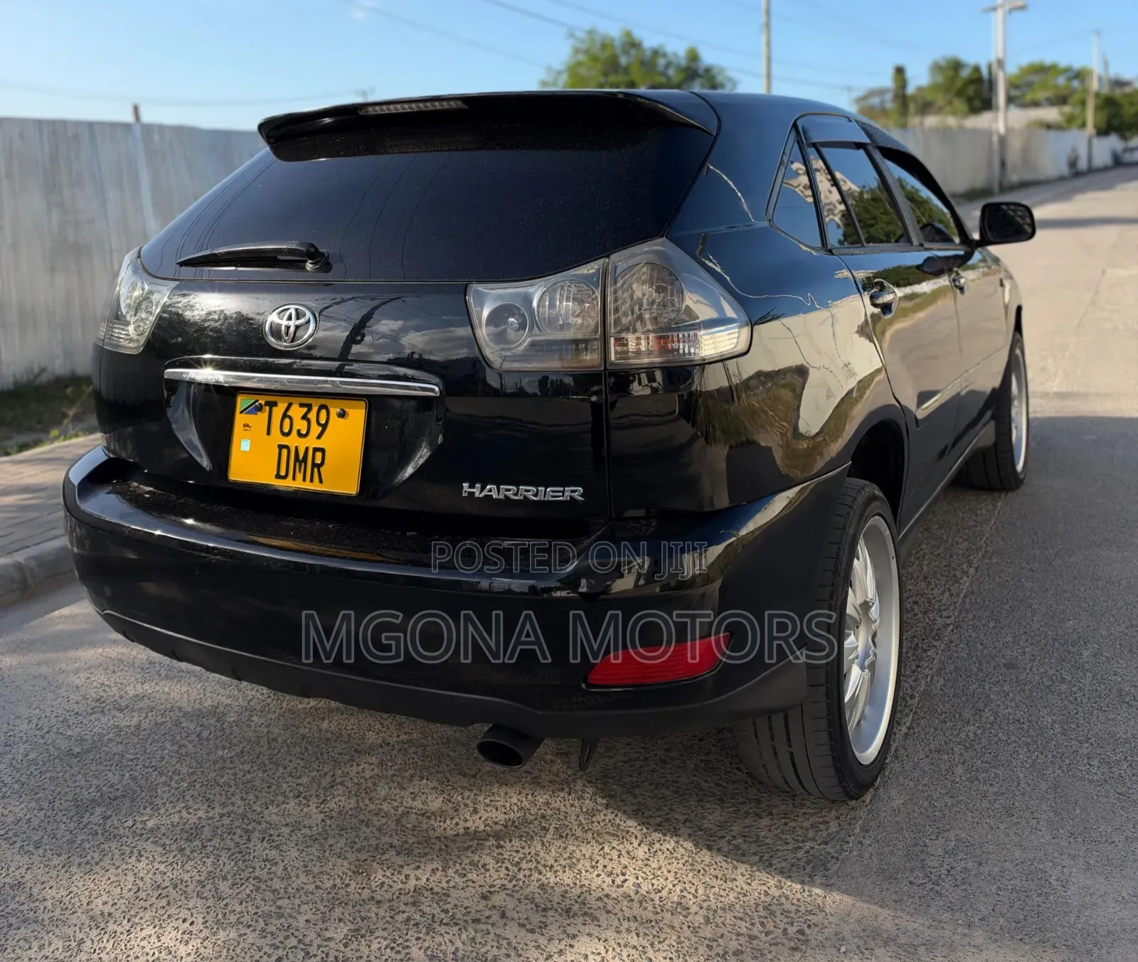 Toyota Harrier 2005 Black