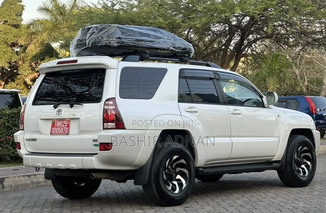 Toyota Hilux Surf 2.7 SSR 2006 White