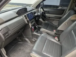 Nissan X-Trail 2004 Black