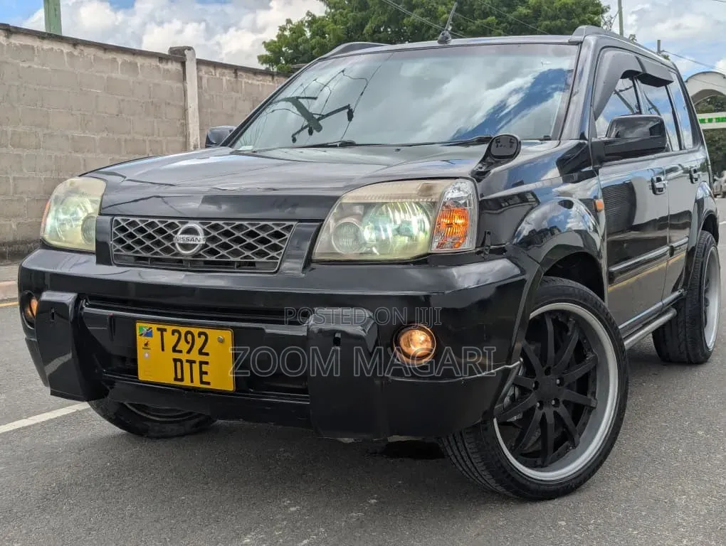 Nissan X-Trail 2004 Black