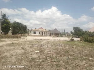 Kiwanja Mita 20 Kwa Mita 15 Kinauzwa Milioni 8.5 Majohe Rada.