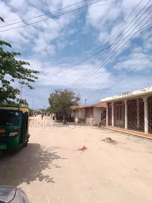 12bdrm House in Kinondoni for sale