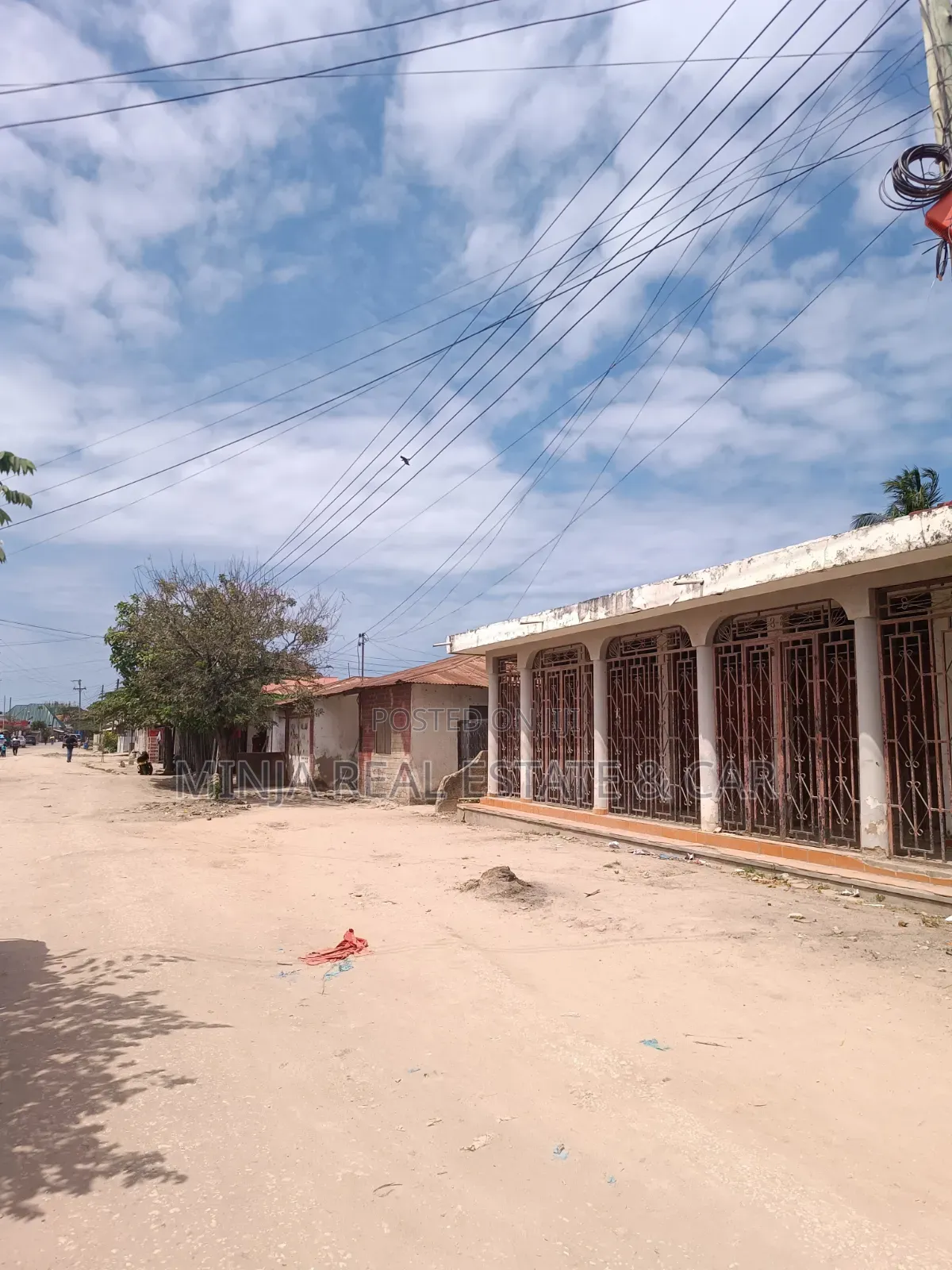12bdrm House in Kinondoni for sale