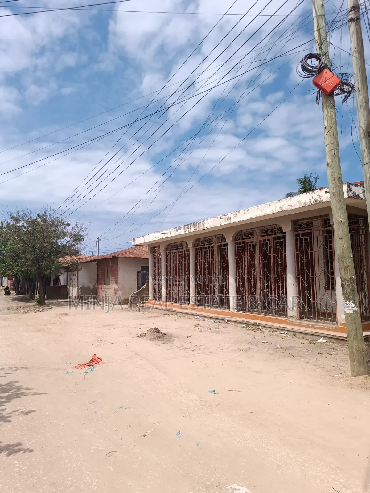 12bdrm House in Kinondoni for sale
