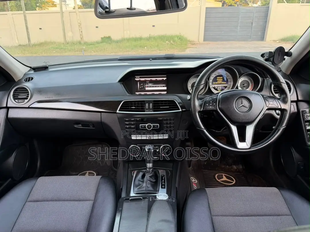 Mercedes-Benz C-Class 2013 Black