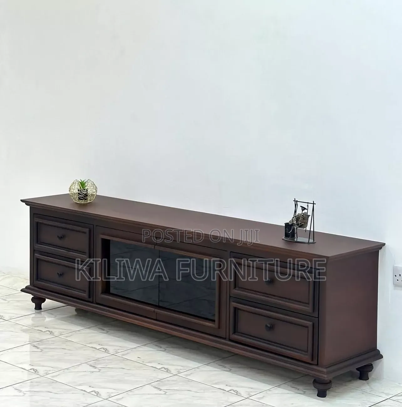TV Showcase and Coffee Table Nzuri Sana