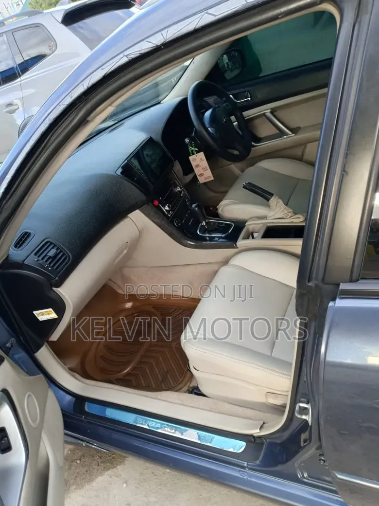 Subaru Legacy 2004 Blue